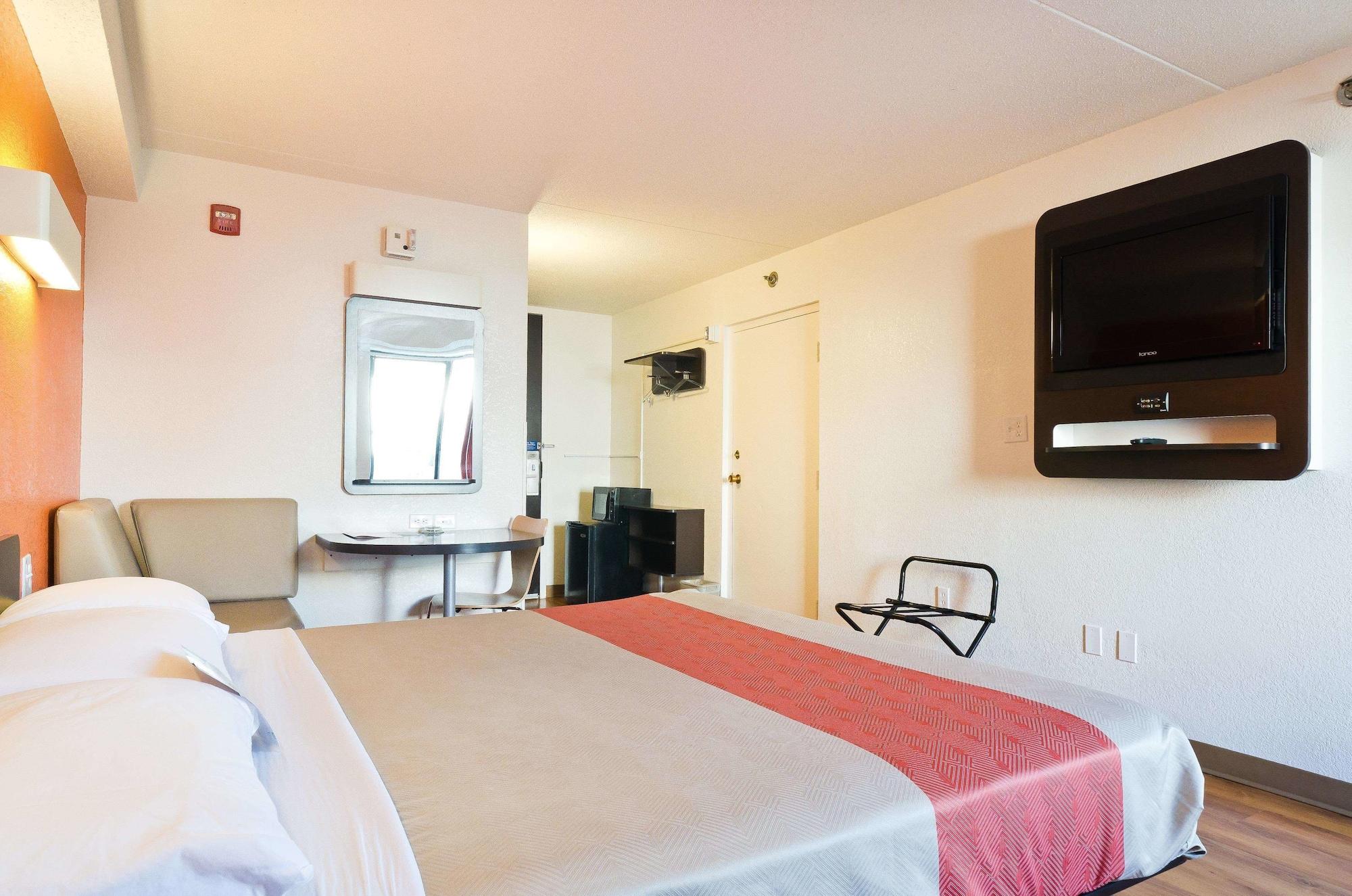 Motel 6-Springfield, Dc - Washington Southwest Zewnętrze zdjęcie