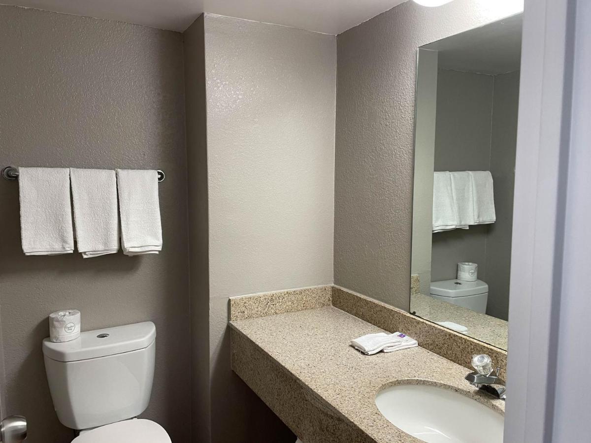 Motel 6-Springfield, Dc - Washington Southwest Zewnętrze zdjęcie